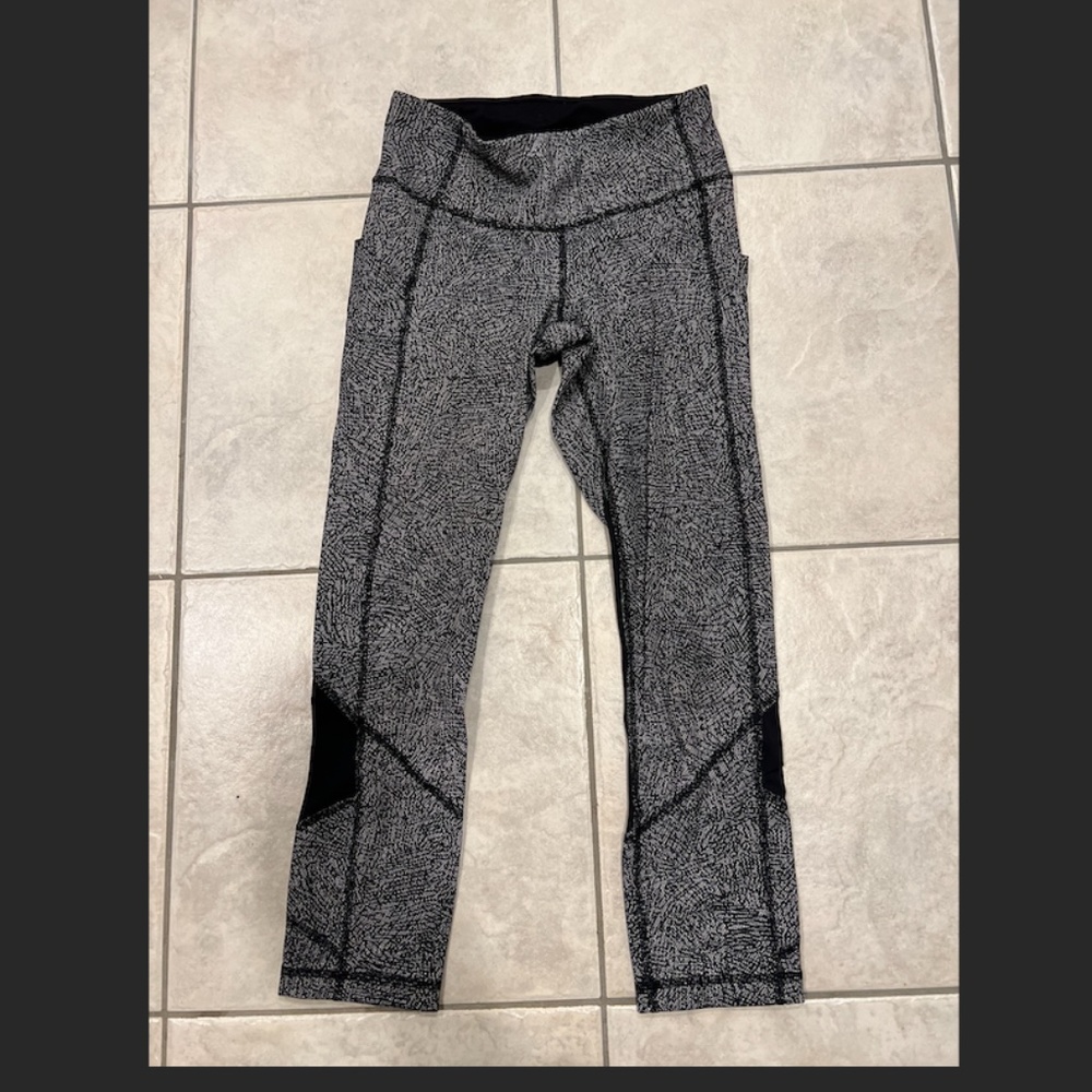 lululemon cropped leggings
